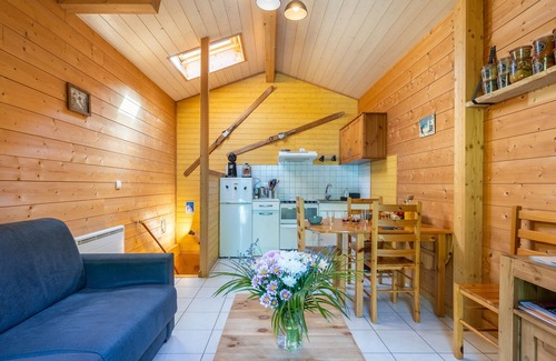 Les Clefs Apartment | Apartment 3 Monts - Cotagne
