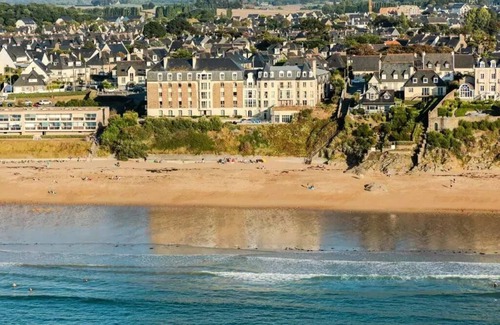 La Guymauviere-La Hulotais-La Bourelais Apartment | Apartment 3 Rooms 6 People Sea View