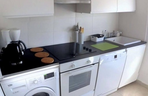 Beziers Apartment | Apartment 38 m2, 1st floor, sea side - Abritel Ref. 219 59 68 See also 145 36 43
