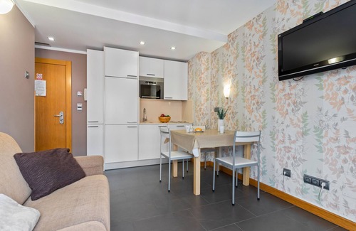 Cangas de Onis Apartment | Apartment '3ºc Apartamento 2 Adultos' with Balcony and Wi-Fi