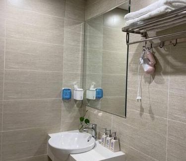 Gia Lam Apartment | Apartment 4 bebroom luxury View Vinuni
