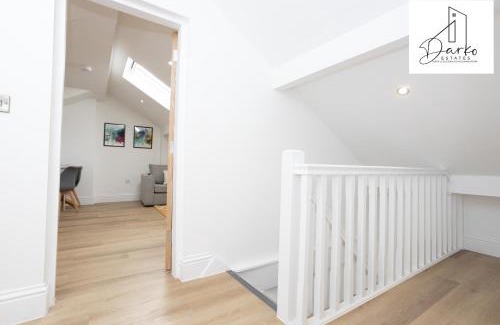 Walkden Apartment | Apartment 5 - Beautiful 1 Bedroom Apartment Near Manchester