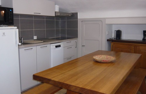 Saint-Jean-Pied-de-Port Apartment | APARTMENT 5 PERSONS (2*) 200m FROM THE TOURIST CENTER