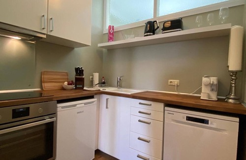 Mitte Apartment | Apartment '5' with Shared Terrace, Shared Garden and Wi-Fi