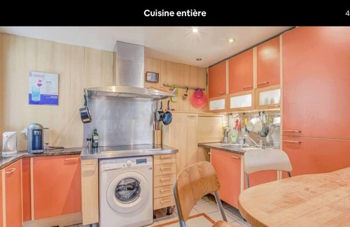 Le Plessis-Robinson Apartment | Apartment 6 people 90m2 at the foot RERB Robinson