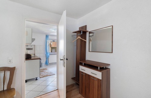 Baden-Baden Apartment | Apartment '6' with Shared Terrace and Wi-Fi