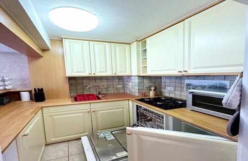 Koksijde-Bad Apartment | Apartment 700 meters from Baldus Beach