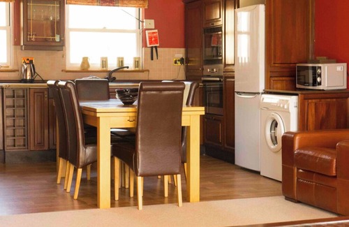 Pittenweem House | Apartment 8, 3 Bedrooms, Sleeps 8 Leisure Club Access