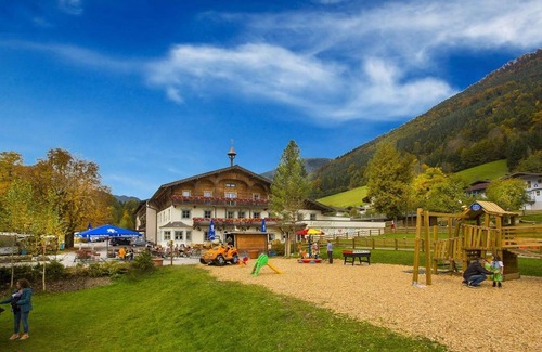 Landl Apartment | Apartment 9 - family paradise MoNi