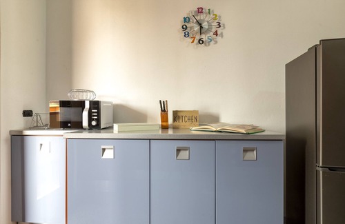 Porto Torres Apartment | Apartment 'A Casa Di Giò' with Private Terrace, Wi-Fi and Air Conditioning