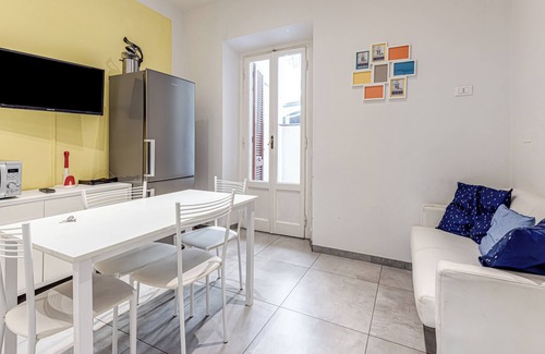 Santa Maria Novella Apartment | Apartment 'A Casa Di Sara 2 Zona Fortezza' with Private Terrace, Wi-Fi and Air Conditioning