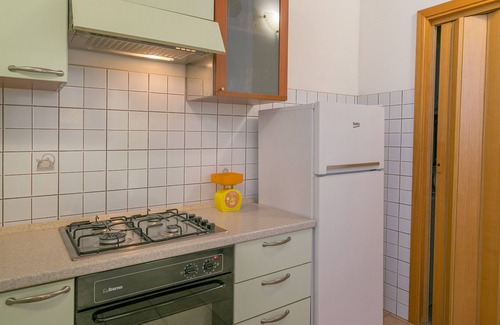 Donoratico Apartment | Apartment 'Agnese 1 Bilocale Con Giardino' with Private Terrace, Shared Garden and Wi-Fi