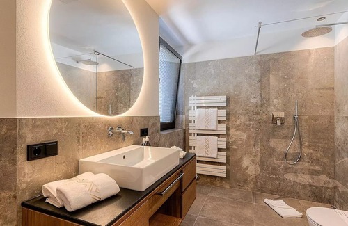 Castelbello-Ciardes Apartment | Apartment 'Amaril Loft 207' with Mountain View, Wi-Fi and Air Conditioning