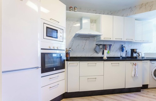 Fuengirola Apartment | Apartment "Acapulco" with Pool, Terrace & Wi-Fi