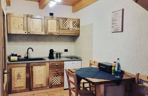 Pinzolo Apartment | Apartment 'Adamello 7' with Wi-Fi