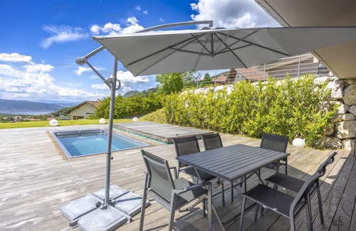 Rovagny Apartment | Apartment Adret 6 people Sunny Side Apartment with Pool, Lake and Mountain Views