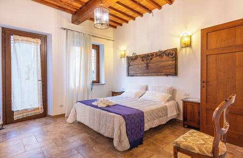 Pienza Other | Apartment "Agriturismo Il Casato Mag-il Giogo" with Mountain View, Terrace and Wi-Fi