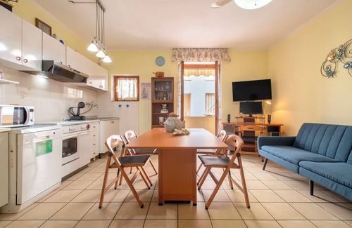 La Pietraia Apartment | Apartment 'Alghero Lido A 100mt Dalla Spiaggia' with Sea View, Balcony and Wi-Fi