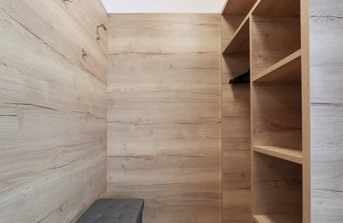 Burgstall Apartment | Apartment 'Alina 3' with Mountain View, Balcony & Wi-Fi