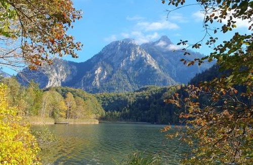 Berghof Apartment | Apartment Alpenblick 4, Halblech im Allgäu, Bergblick pur - NEUERÖFFNUNG!