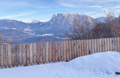 Longomoso Apartment | Apartment "Alpenglow 5" with Mountain View, Private Terrace & Wi-Fi