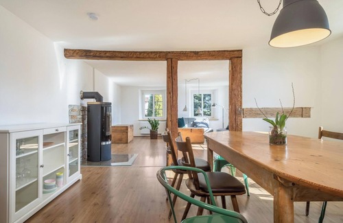 Tettnang Apartment | Apartment 'Am Hopfengarten' with Mountain View, Garden & Wi-Fi
