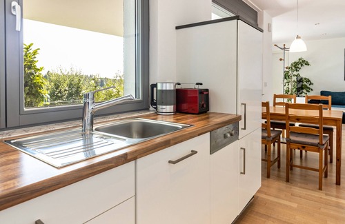 Daisendorf Apartment | Apartment 'Am Lichtenberg' with Lake View, Private Terrace and Wi-Fi