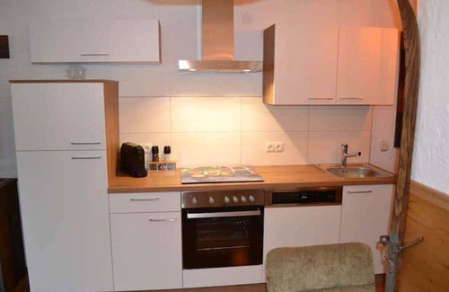 Weidach Apartment | Apartment "Andy's Bergblick" with Mountain View, Wi-Fi & Balcony