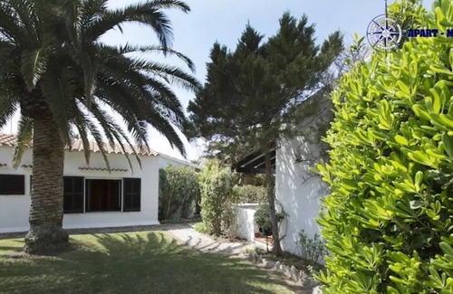 Son Xoriguer Apartment | Apartment 'Apartamento 1 Dormitorio III' with Private Terrace and Shared Garden