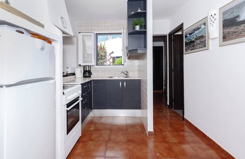 Son Xoriguer Apartment | Apartment 'Apartamento 2 Dormitorios' with Private Terrace and Shared Garden