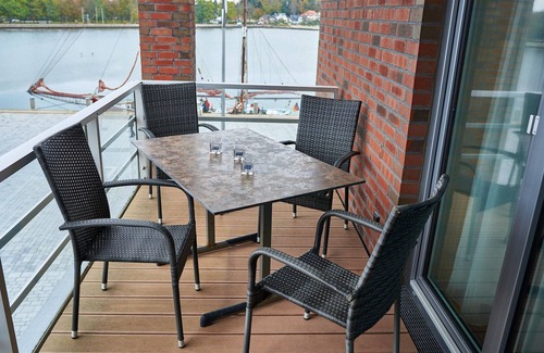 Eckernfoerde Apartment | Apartment/apartment for 4 guests with 61m² in Eckernförde (95801)