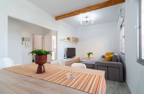 O Grove Apartment | Apartment-Apartment-Ensuite with Shower-Street Vie