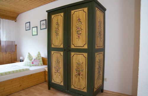 Oberried Apartment | Apartment / app. for 5 guests with 90m² in Oberried (72958)