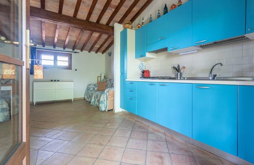 Riotorto Apartment | Apartment 'Appartamento Fetovaia' with Sea View, Wi-Fi and Air Conditioning
