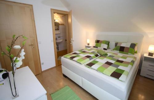 Sankt Michael im Lungau Apartment | Apartment in Lungau near Ski Bus and Forest
