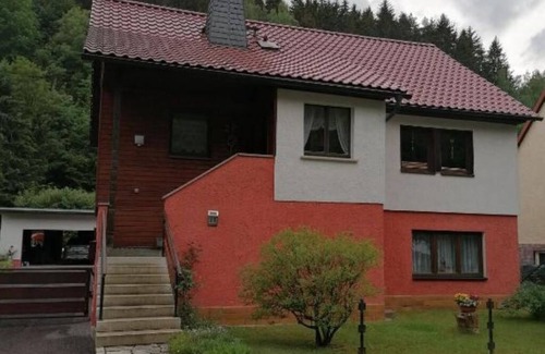 Obstfelderschmiede Apartment | 🌲 Apartment at the foot of the cable car - Refúgio Aconchegante nas Montanhas da Turíngia 🌄
