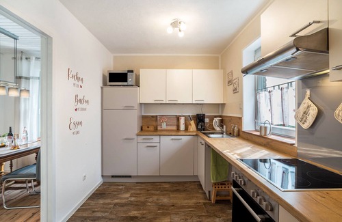 Lauf Apartment | Apartment 'Auernig' with Mountain View, Private Terrace and Wi-Fi