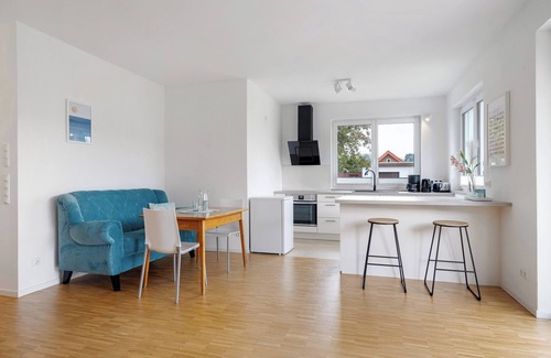 Bad Essen Apartment | Apartment 'Auszeit am Wiehengebirge' with Mountain View, Private Terrace and Wi-Fi