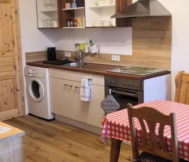 Untrasried House | Apartment Auszeit mit Küche viel Ruhe und Natur
