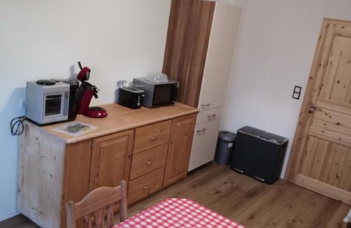 Untrasried House | Apartment Auszeit mit Küche viel Ruhe und Natur