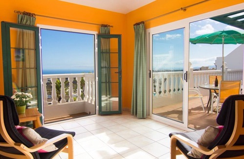 Tias Apartment | Apartment away from the crowd, with fantastic sea and panoramic views