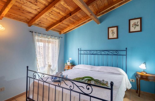 Vasia Apartment | Apartment Azzurro by Interhome