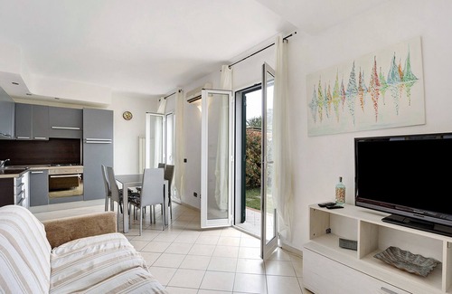 Riva Ligure Apartment | Apartment 'B179 Riva- Trilocale Con Giardino' with private terrace and private garden