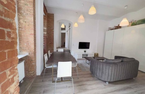 Charlottenburg Apartment | Apartment 'Backyard Loft West' with Wi-Fi