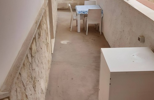 Marina di Lizzano Apartment | Apartment 'Bagnara Queen' with Sea View and Shared Garden