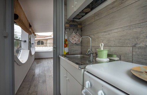 Marina di Lizzano Apartment | Apartment 'Bagnara Uno' with Sea View, Private Terrace and Air Conditioning