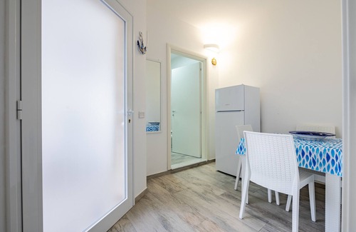 Marina di Lizzano Apartment | Apartment 'Bagnara Uno' with Sea View, Private Terrace and Air Conditioning