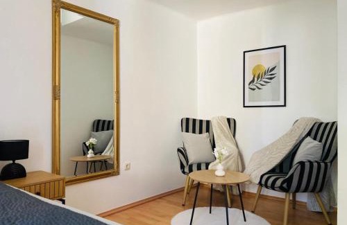 Gmunden Apartment | Apartment beim Schloss Ort mit Balkon und Parkplatz