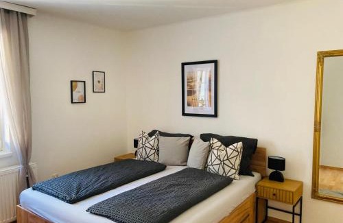 Gmunden Apartment | Apartment beim Schloss Ort mit Balkon und Parkplatz