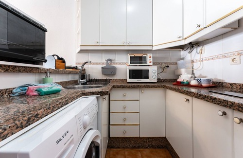 Arroyo de la Miel Apartment | Apartment 'Benalmadenasol' with Shared Pool, Wi-Fi and Air Conditioning